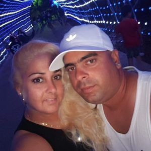 Meet your Posher, Enrique